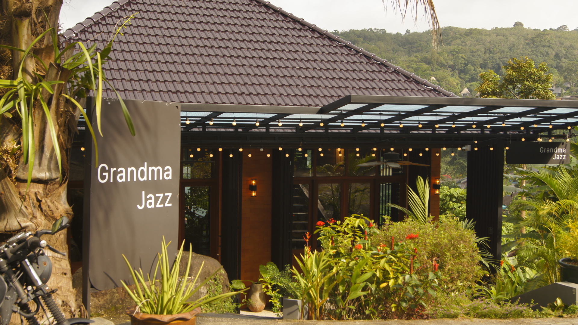 Why Grandma Jazz Exists: A Quiet Café Built on Care, Community, and Inclusion